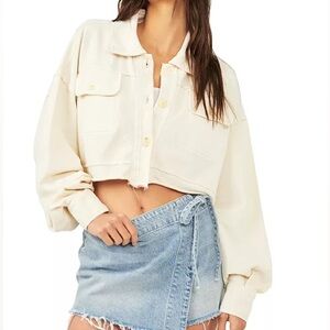 Free People Saturday Cotton Crop Shirt Jacket - lazy bones - size S